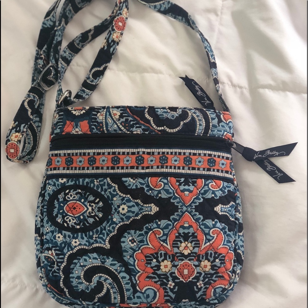 Vera Bradley cross body purse